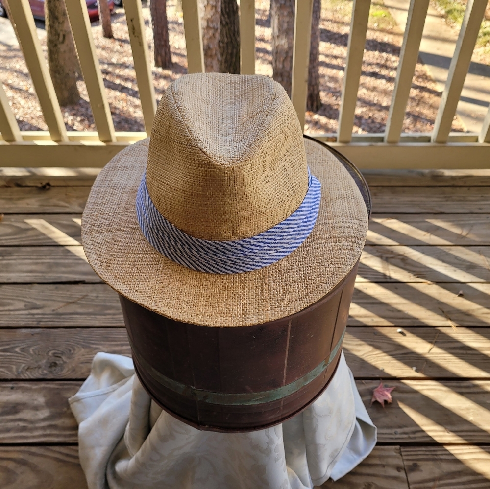 Great Hat Collection - Picture 6 of 12